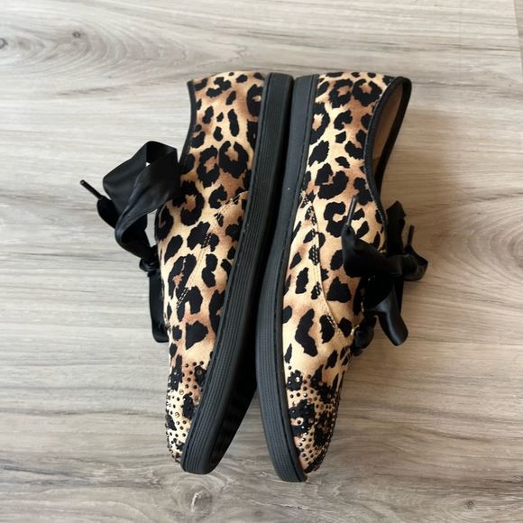 J. Renee 9 Schooner Cheetah Bling Lace Up Shoes - Picture 9 of 9